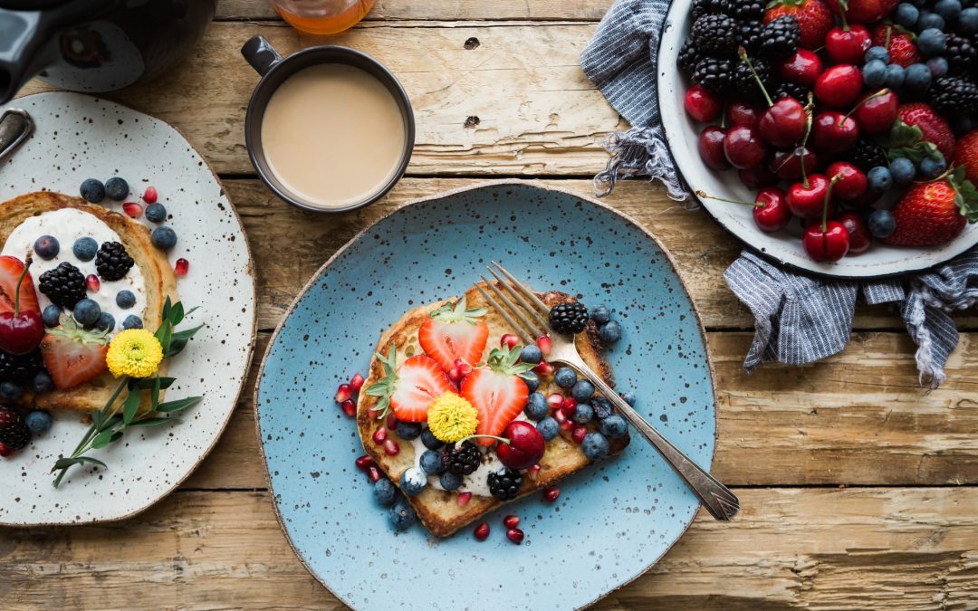 Fördelarna med att börja dagen med en rejäl frukost med hjälp av färdiga frukostkassar